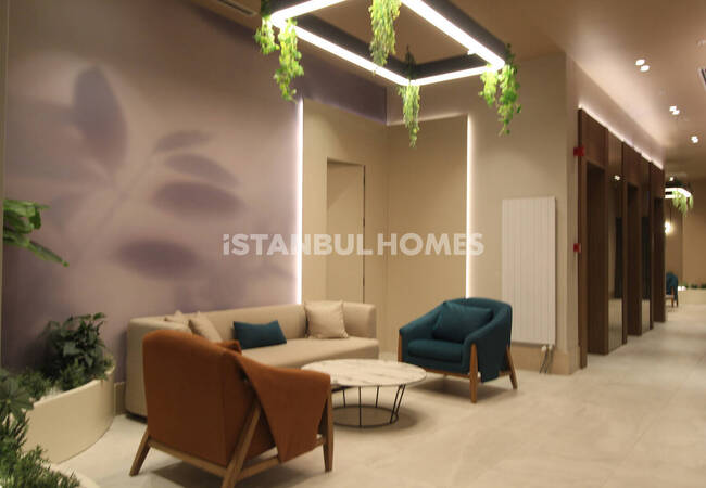 City-view Apartments with Pools and Sports Fields in Başakşehir 5