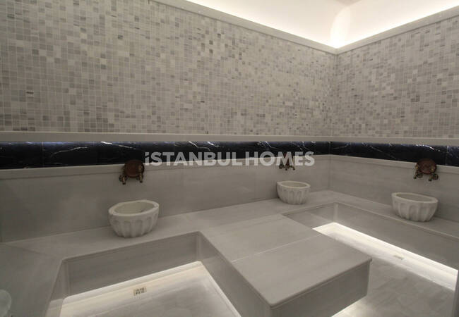 City-view Apartments with Pools and Sports Fields in Başakşehir 10