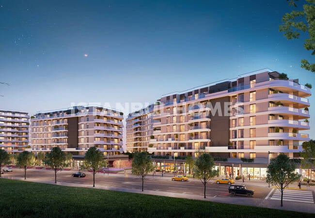 Apartments in a Complex with Pool Close to Metro in Kartal Istanbul 7