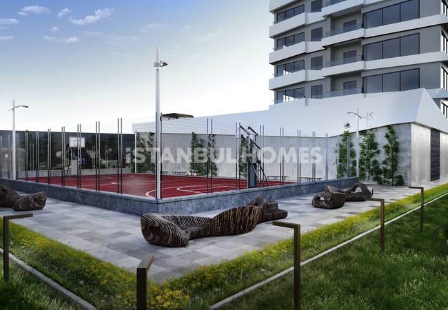 Stylish Flats in a Complex with Pool in Bağcılar Istanbul 4