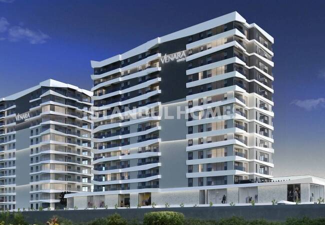 Квартиры в комплексе с бассейном в районе Багджылар, Стамбул 3