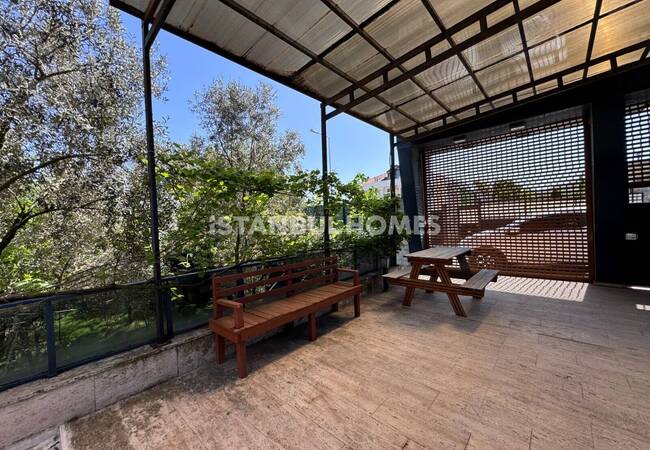 Spacious Villa with Pool Near Marina in Buyukcekmece Istanbul 8