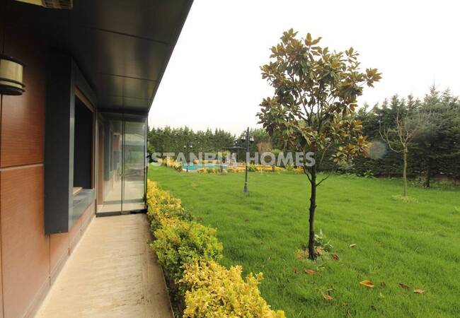 ویلای بزرگ با استخر نزدیک مارینا در بویوکچکمجه استانبول 7