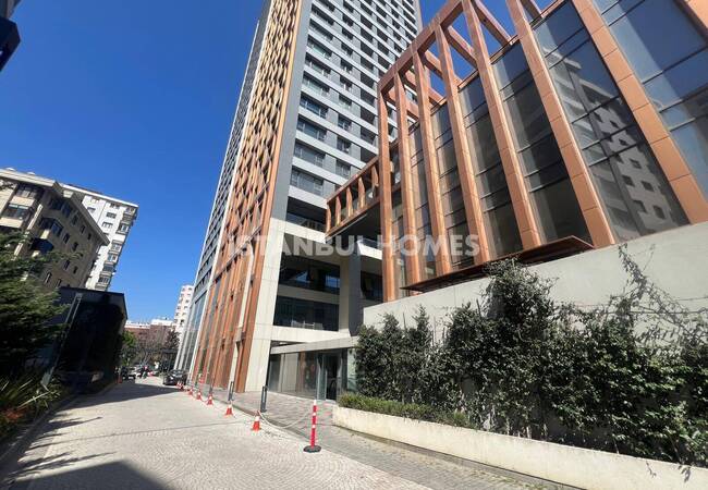 Sea-view 1-bedroom Flat in a Complex with Pool in Kadıköy Istanbul 4