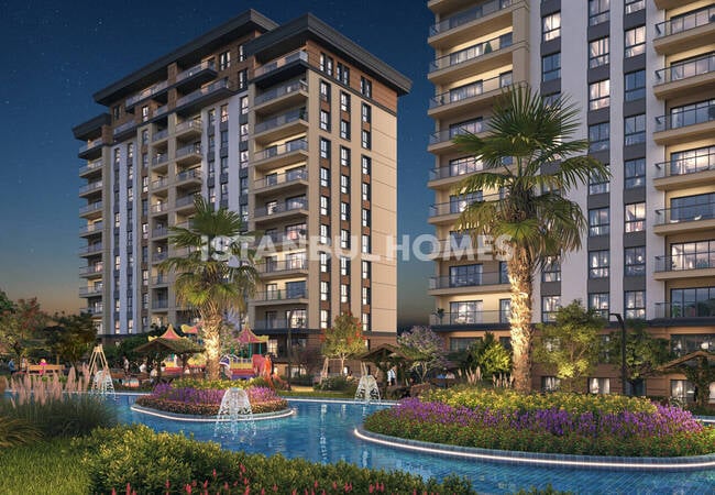 Apartments in a Complex with Lake View in İstanbul Avcılar 1