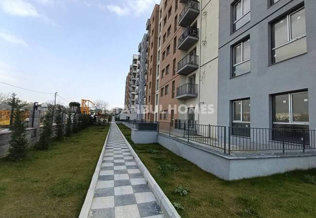 Stylish Apartments in a Prestigious Complex in Basaksehir Istanbul 1