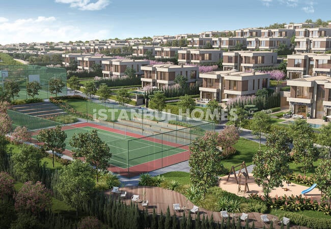 Spacious Detached Villas with Pool in Istanbul Buyukcekmece 3