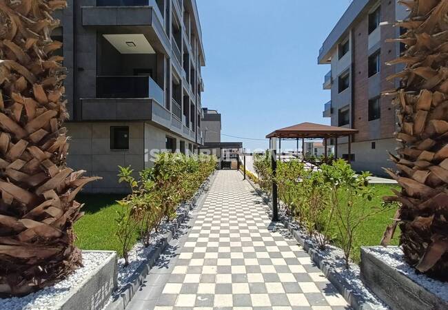 Appartements Avec Piscine Communautaire Et Parking À Istanbul 2