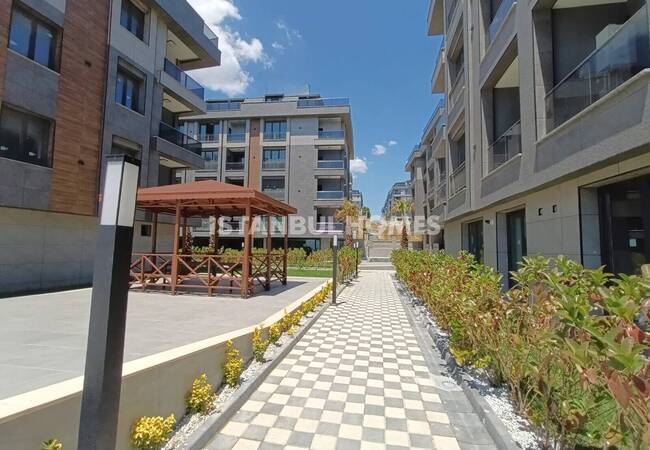Appartements Avec Piscine Communautaire Et Parking À Istanbul 7
