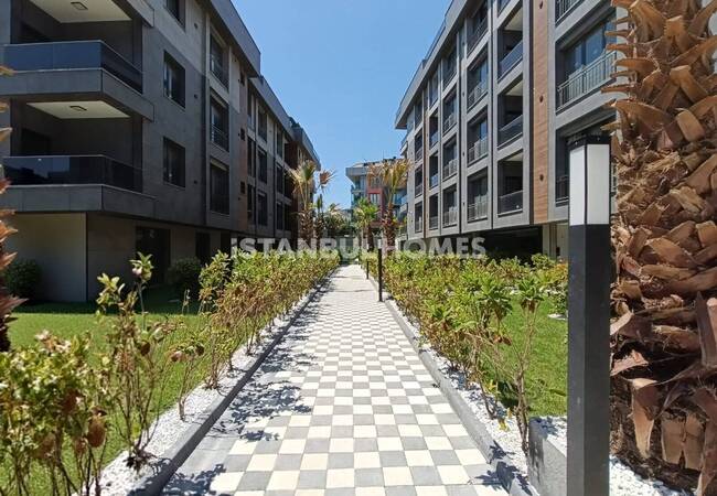 Appartements Avec Piscine Communautaire Et Parking À Istanbul 9