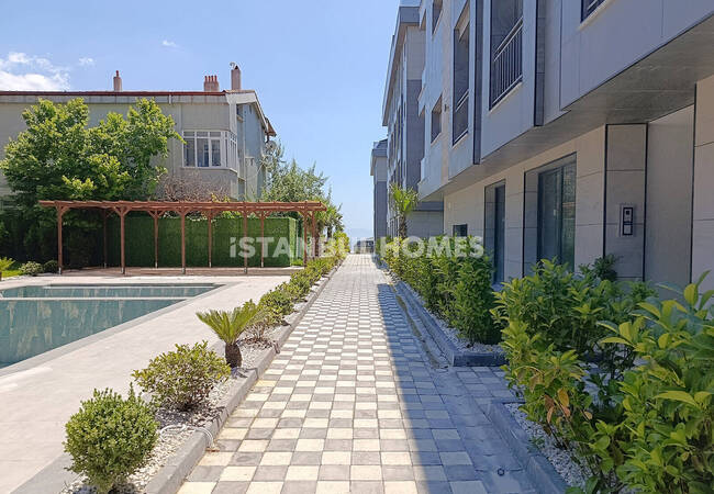 Appartements Avec Piscine Communautaire Et Parking À Istanbul 5