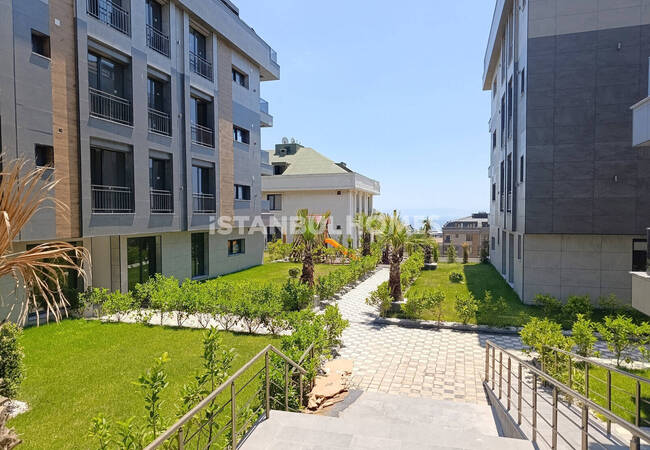 Appartements Avec Piscine Communautaire Et Parking À Istanbul 1