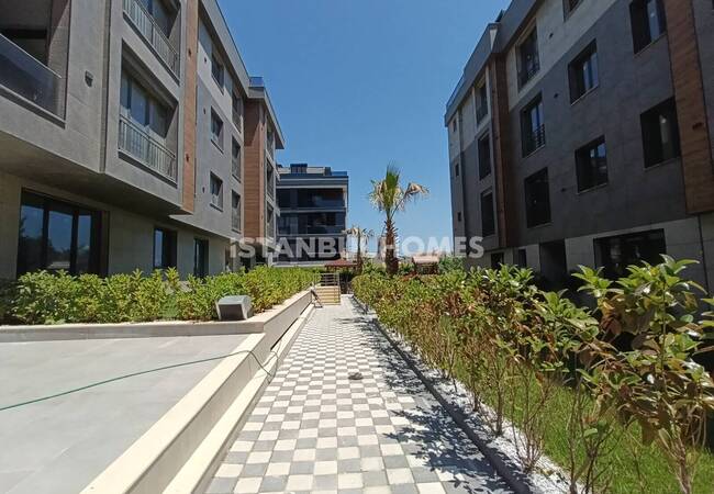 Appartements Avec Piscine Communautaire Et Parking À Istanbul 6