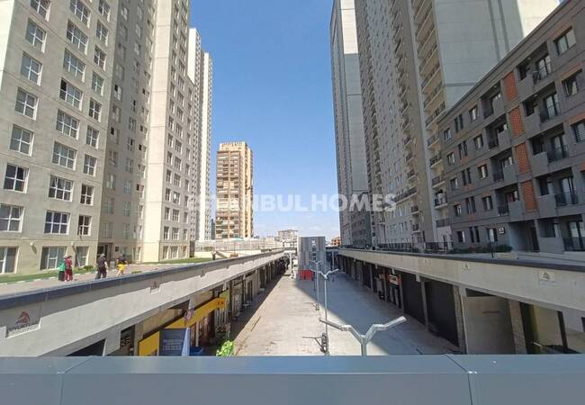 Appartement Avec Piscine Commune Et Salle De Fitness À Istanbul 3