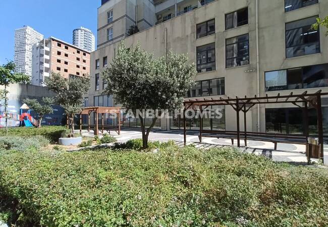 Stylische Wohnung Mit Gemeinschaftspool In Esenyurt Istanbul 2
