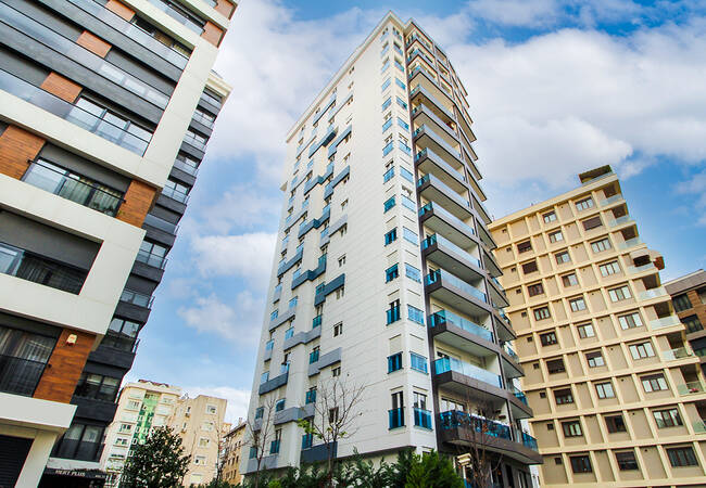 شقة 3+1 جاهزة للسكن بالقرب من شارع بغداد في كاديكوي اسطنبول