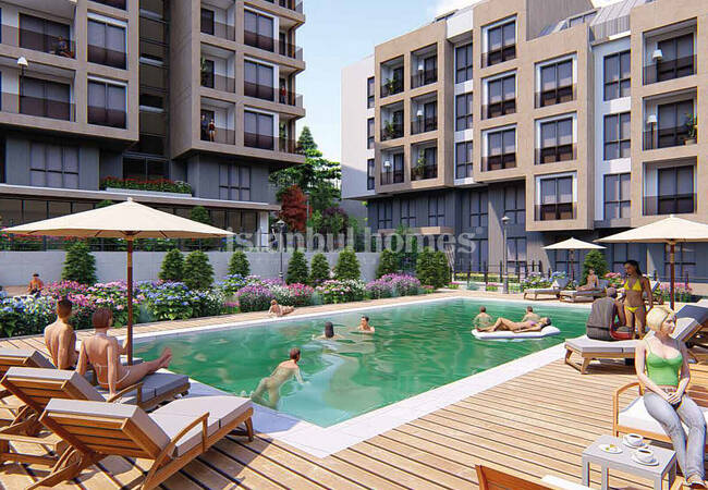 Bright Apartments in A Low-rise Complex in Beylikdüzü 4