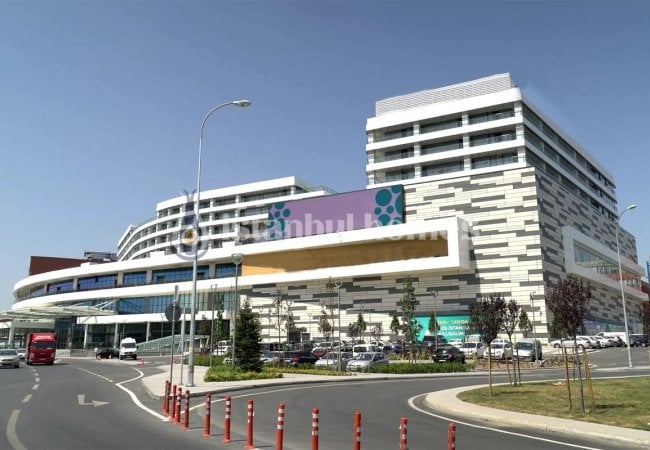 Просторные Офисы в Крупном Торговом Центре в Стамбуле 3