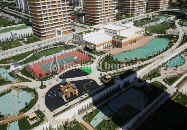 Key-ready Property in the Gigantic Complex of Bahcesehir 10