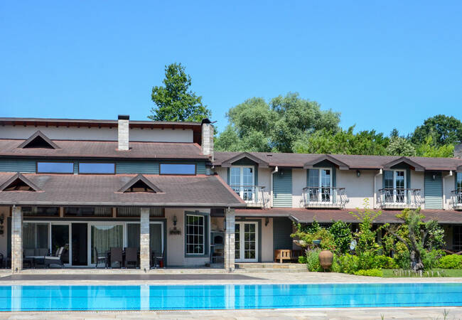 Einzigartige Villa Mit Luxuriösem Design, Die Idyllisches Leben In şile Bietet