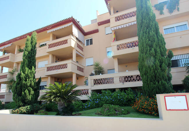 Well-located Alhaurin De La Torre Apartments with Sea View 1