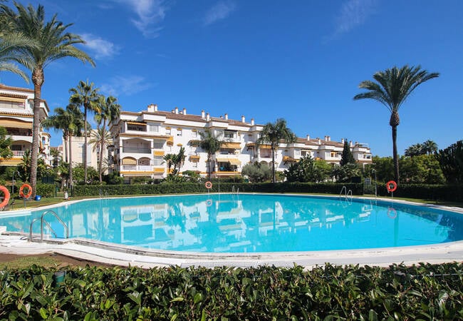 Furnished Apartments in Marbella Close to the Sandy Beaches 1