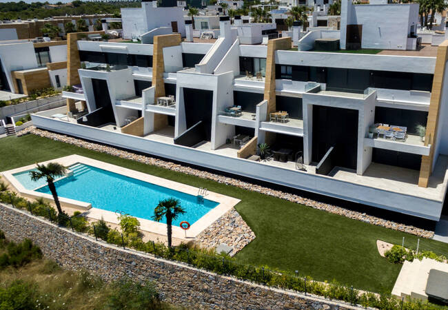 Penthouse Appartement Met Uitzicht Op Zee In Villamartin Costa Blanca 1