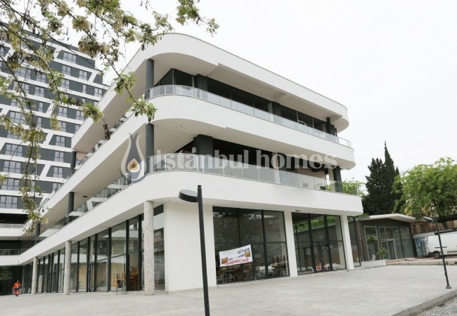 Trendy Real Estate for a Professional Life in Kucukcekmece 3