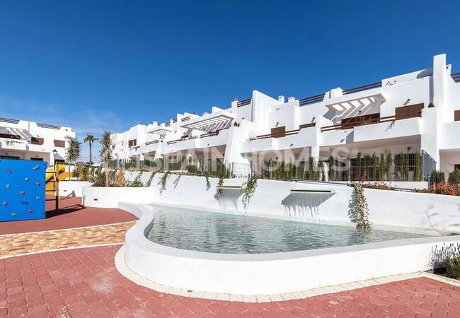 Almeria’da Ferah Teraslı Doğal Işık Dolu Daireler 3