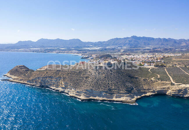 Almeria'da Seçkin Golf Tesisi İçerisinde Şık Daireler 11