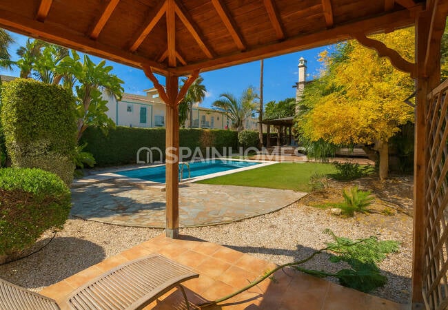 Дом с 4 спальнями и частным бассейном в Альмерии рядом с пляжем 1