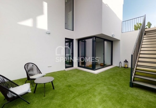 Luxury Villas with Private Pool, Basement and Solarium in Finestrat