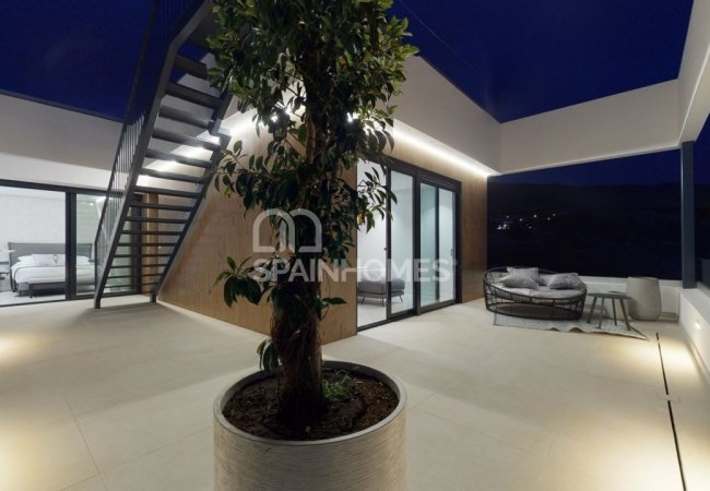 Luxury Villas with Private Pool, Basement and Solarium in Finestrat