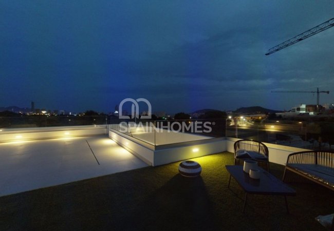 Luxury Villas with Private Pool, Basement and Solarium in Finestrat