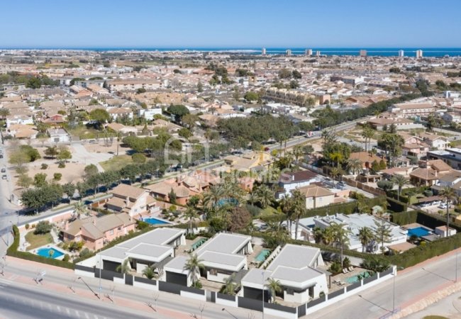 Costa Calida’da Lüks Müstakil Villalar 14