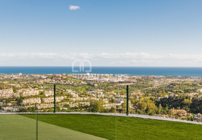 Apartamentos Con Vistas Al Mar En Benahavis Costa Del Sol 5