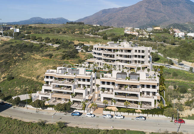 Apartamentos Luminosos Con Gran Privacidad En Estepona 11