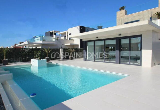 3 and 4 Bedroom Houses with Sea Views in San Miguel De Salinas