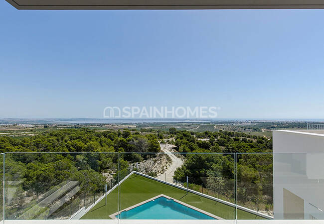 3 and 4 Bedroom Houses with Sea Views in San Miguel De Salinas