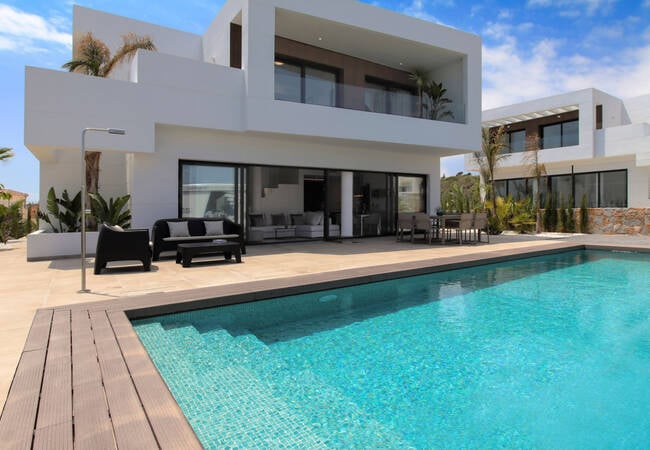 Moderne Design-villen Mit Privaten Schwimmbad In Quesada 1