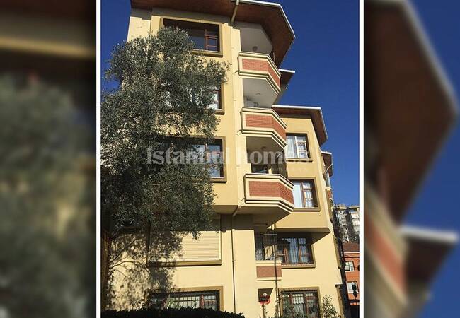 Ortaköy'de Büyüleyici Boğaz Manzaralı Merkezi Daireler 3