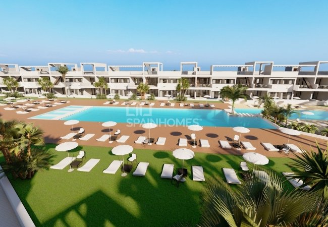 Finestrat Alicante’de Dağ Manzaralı Modern Bungalov Daireler 1