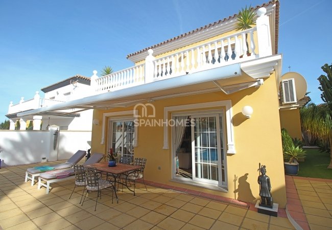 Alhaurin De La Torre’de Yerleşim Bölgesinde Müstakil Villa 16