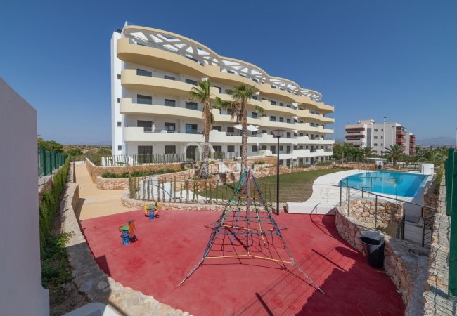 Möblierte Wohnungen In Alicante, Umgeben Von Einrichtungen. 4