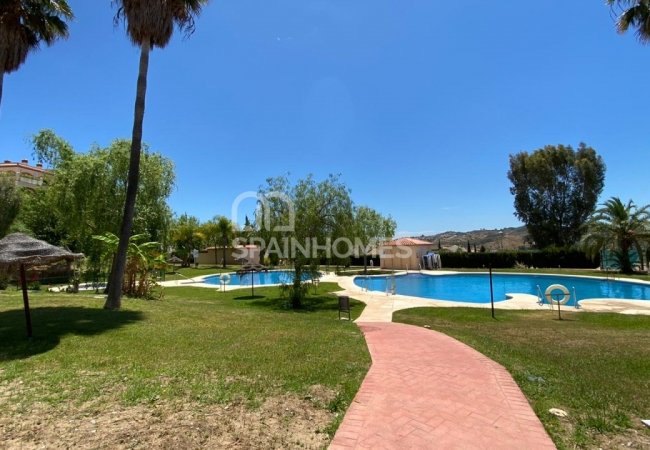 Mijas'ta Sakin Bölgede Akdeniz Stili Daireler 2