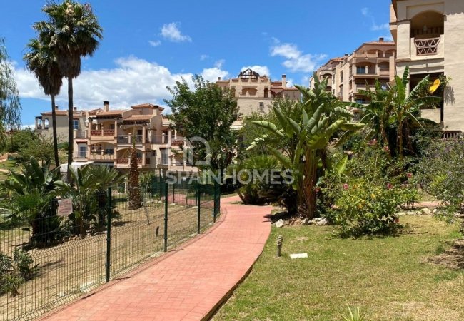 Mijas'ta Sakin Bölgede Akdeniz Stili Daireler 5
