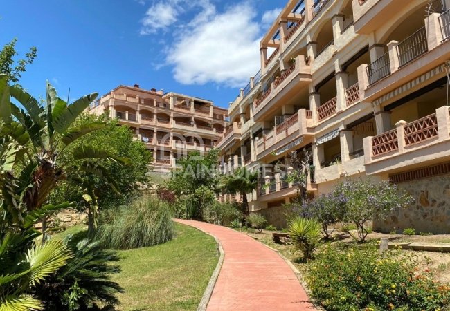 Mijas'ta Sakin Bölgede Akdeniz Stili Daireler 6
