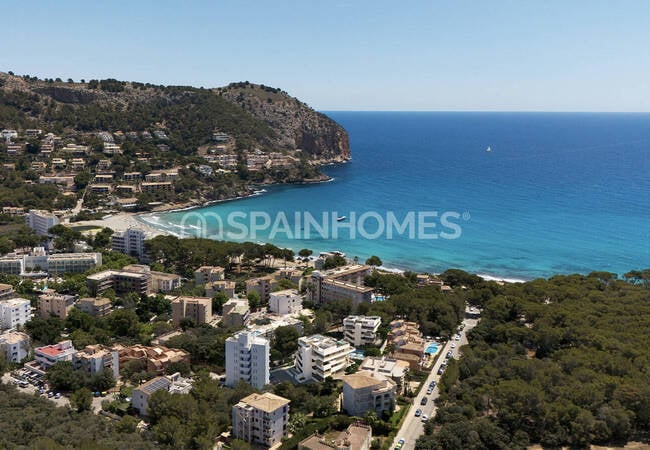 Mallorca’da Denize Yakın Konumda Doğa Manzaralı Daireler 1