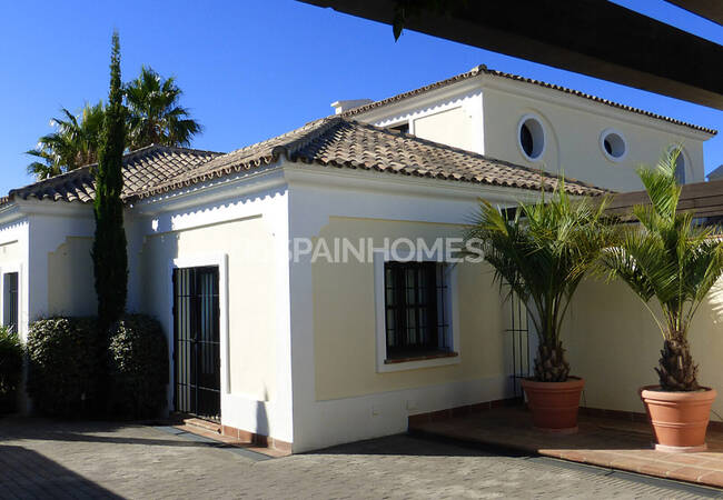 Estupenda Mansión Con Hermosa Piscina En Benahavis 14