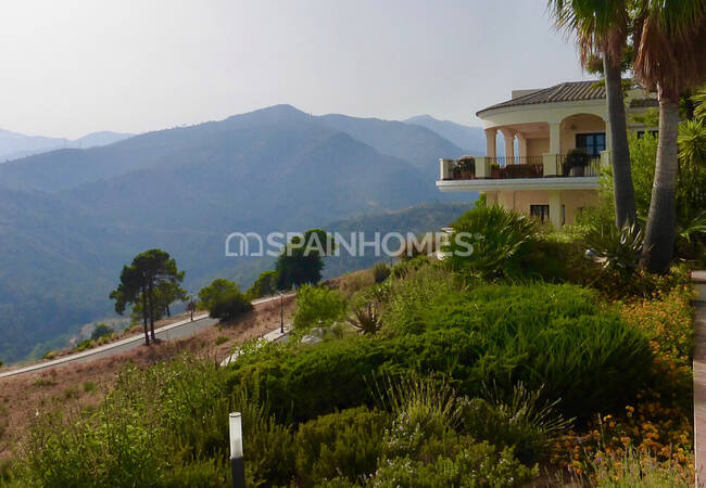 Estupenda Mansión Con Hermosa Piscina En Benahavis 4